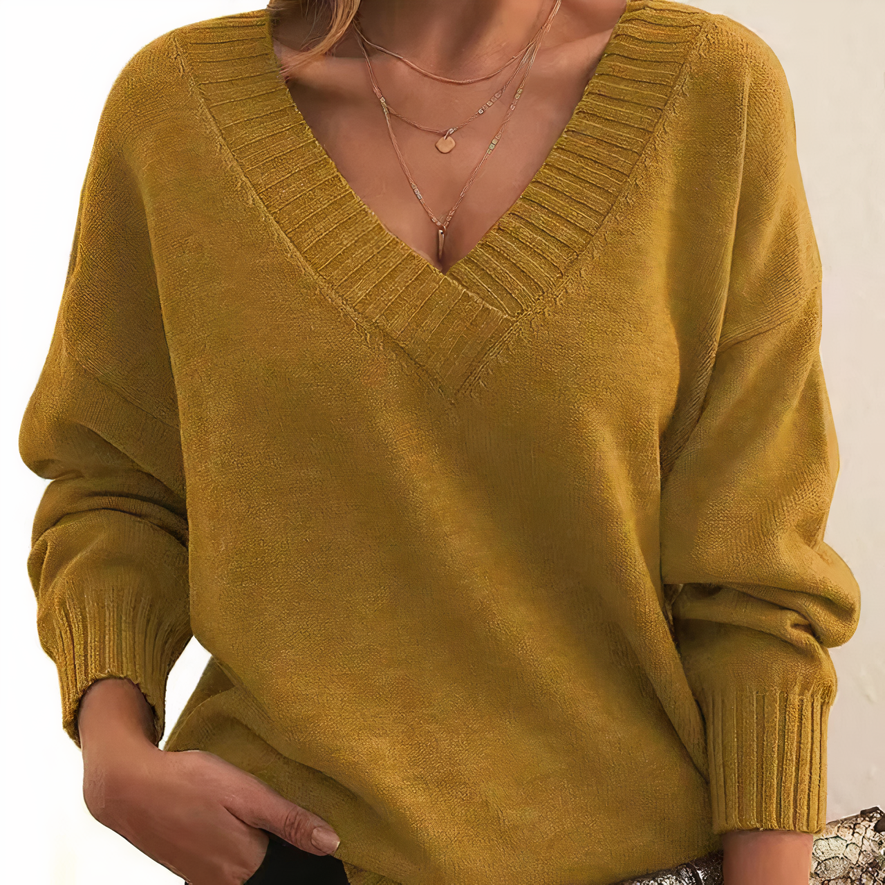 Sweter Z Dekoltem W Serek | Elegancki Wygodny Krój Dla Kobiet